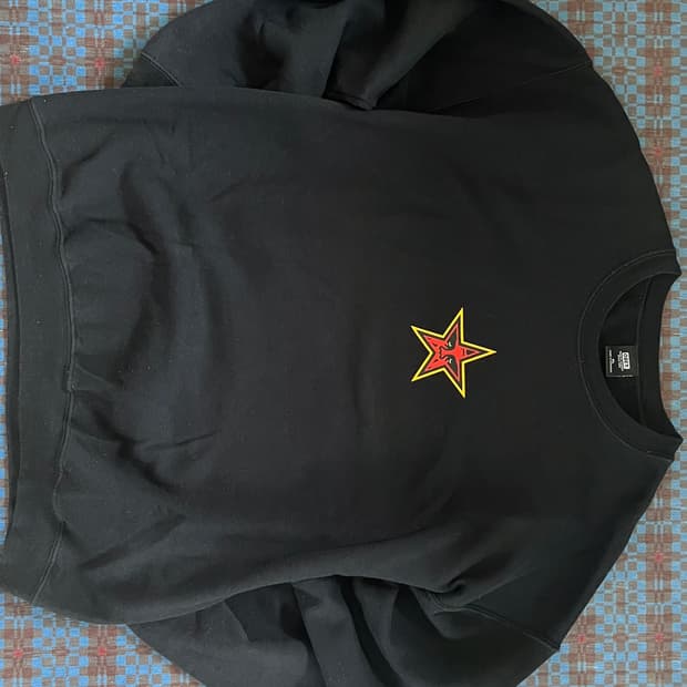 Obey sweatshirt