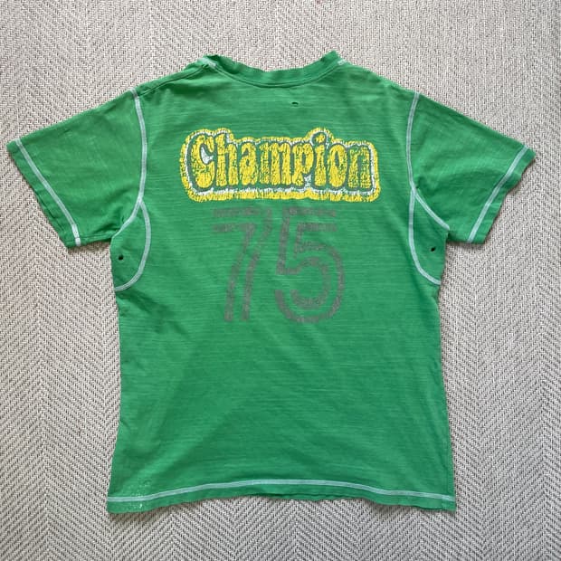 Champion 75 플랫록 슬럽 반팔 티셔츠