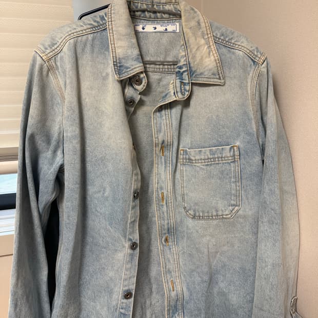 오프화이트 신형 청자켓 백화점판 L