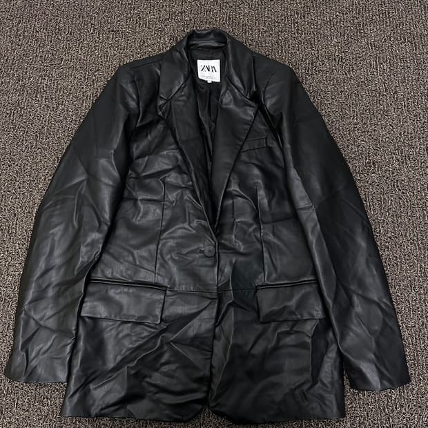 ZARA 자라 여성 가죽 자켓 블랙 S
