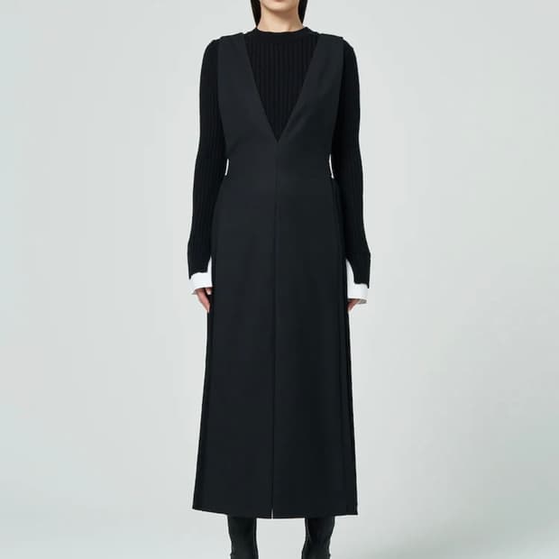 준지여성 junn.j 시그니처 브이넥 원피스 36