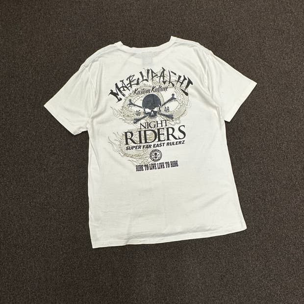 L)Japanese vintage 스컬 그래픽 화이트 라운드 넥 반팔
