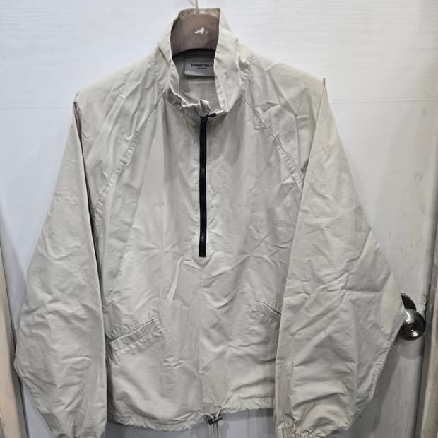 XS,85,크게나옴)) 피어오브갓 에센셜 반집업 바람막이 긴팔티셔츠!