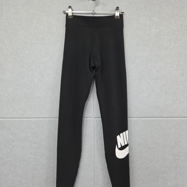 NIKE 나이키 에센셜 하이웨스트 퓨추라 빅로고 레깅스