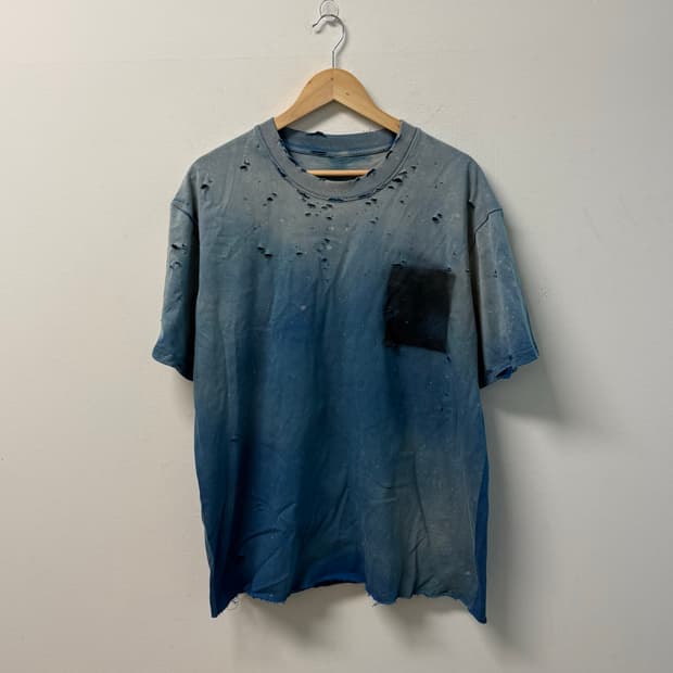 Vintage ocean blue faded distressed t