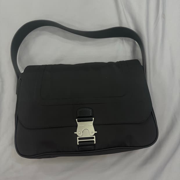 (새제품) 마뗑킴 나일론 버클백