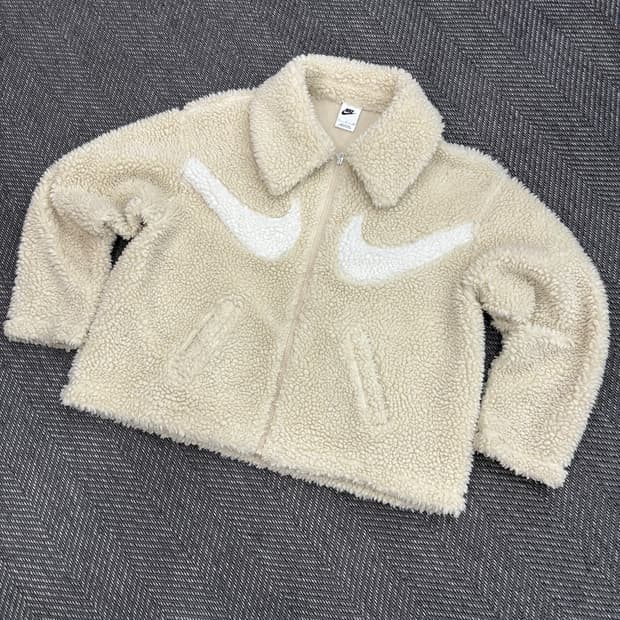 나이키 뽀글이 집업S