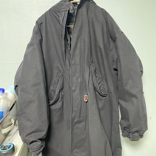 아웃스탠딩 피시테일 자켓