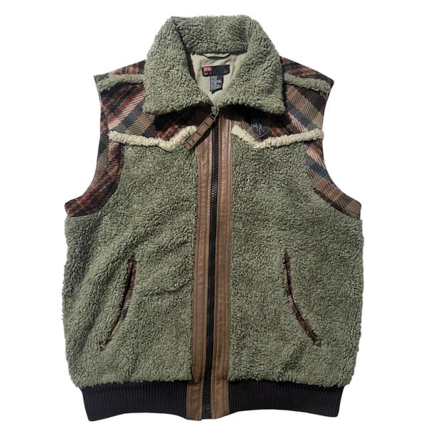 디젤 웨스턴 체크 후리스 베스트 조끼