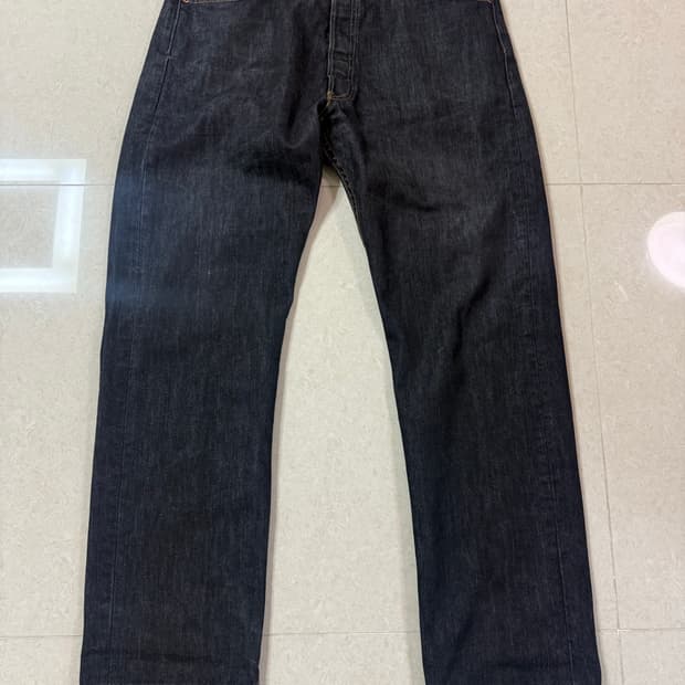 501xx w38 L34  2000년대 맥시코제 입니다 