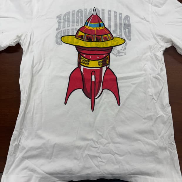 빌리어네어 보이즈 클럽 반팔티 팝니다.