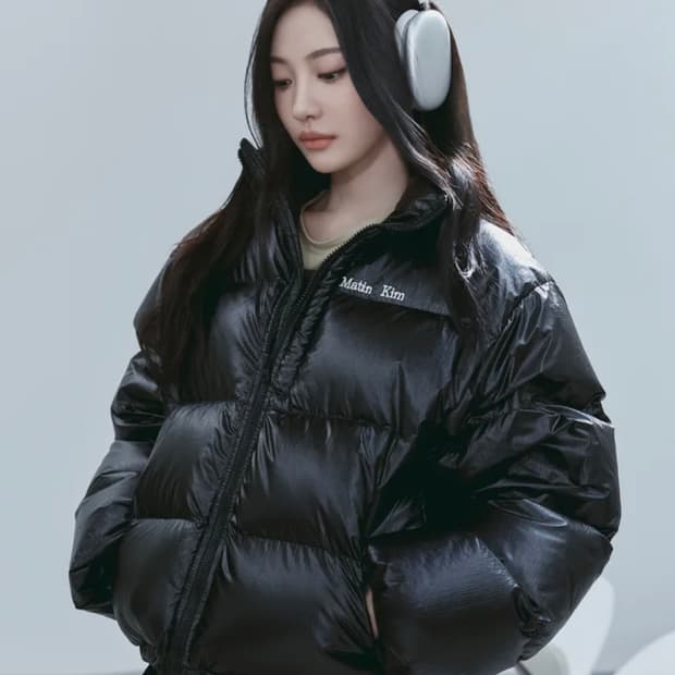 25FW 마뗑킴 스몰로고 점퍼 블랙