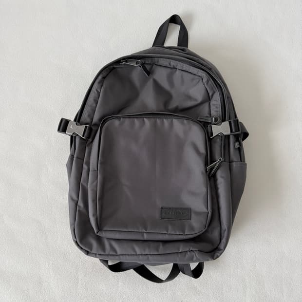 이스트팩(EASTPAK) 백팩