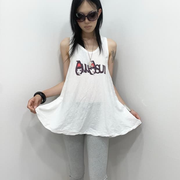 ANNA SUI 90s Doll Face Tank Top