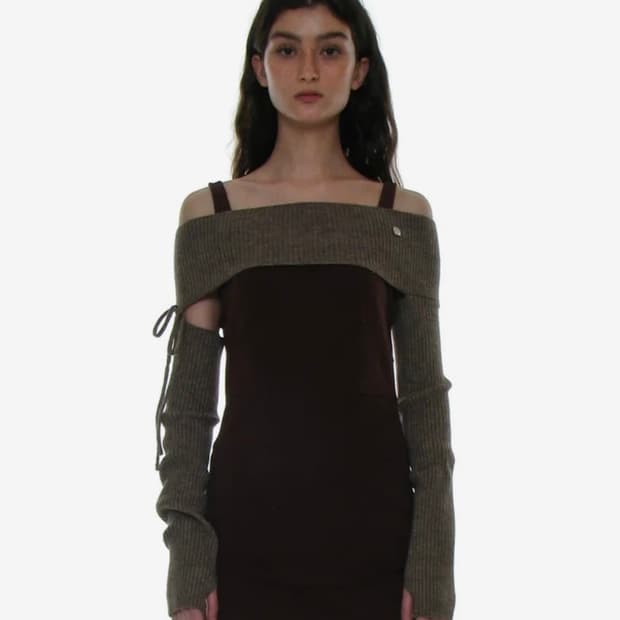 파르티멘토 우먼 언발란스드 니트 암 워머 탑