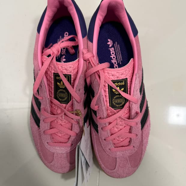 아디다스 가젤 인도어 핑크 235