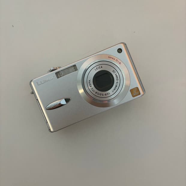 파나소닉 루믹스 DMC-FX2 디카