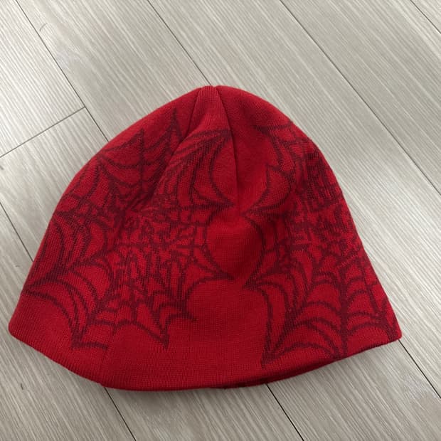 위캔더스 스파이더웹 울 비니