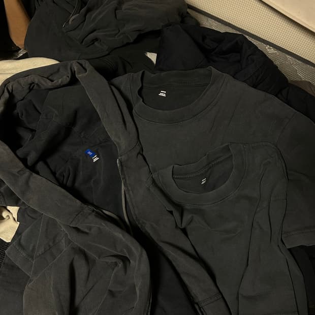 이지갭 포에틱 h14b 후집 & 반팔 일괄 판매