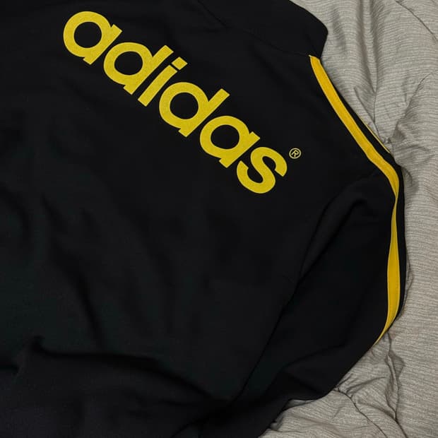 아디다스 오리지널 트랙탑 검노