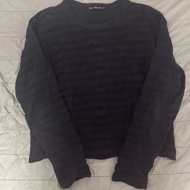 이세이 미야케 롱슬리브