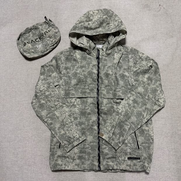 블랙야크 카모플라쥬 바람막이 자켓