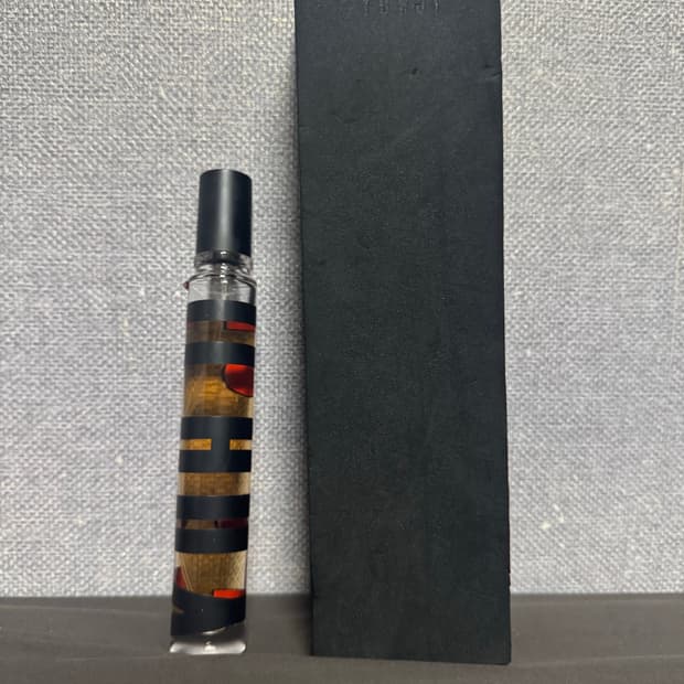 요지야마모토 향수 아방가르드