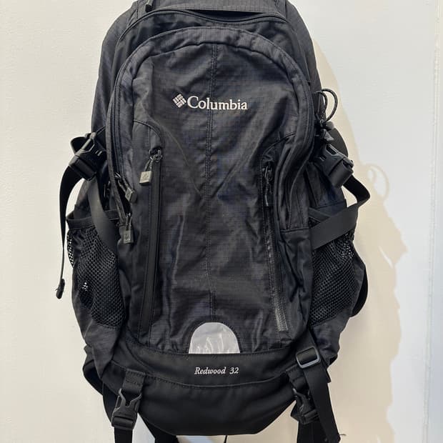 콜롬비아 레드우드 32L 블랙 백팩 등산 가방