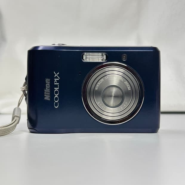 니콘 쿨픽스 nikon coolpix L18 디카 카메라 빈티지디카