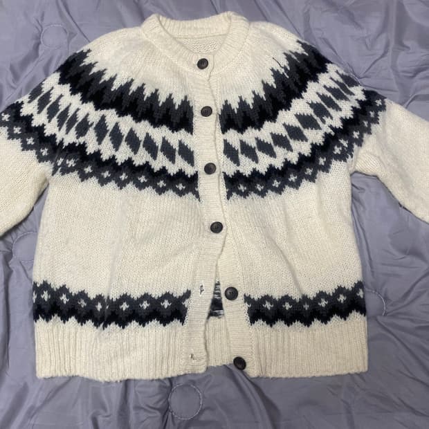 노르딕 패턴 니트 가디건