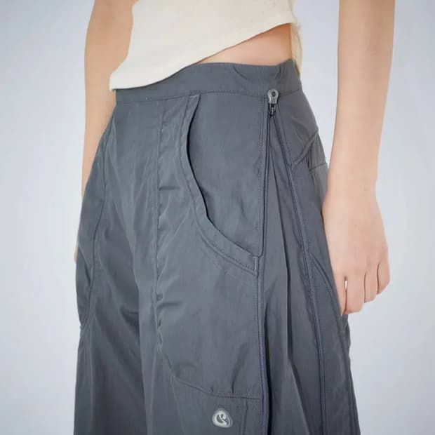 코이세이오 사이드 지퍼라인 팬츠