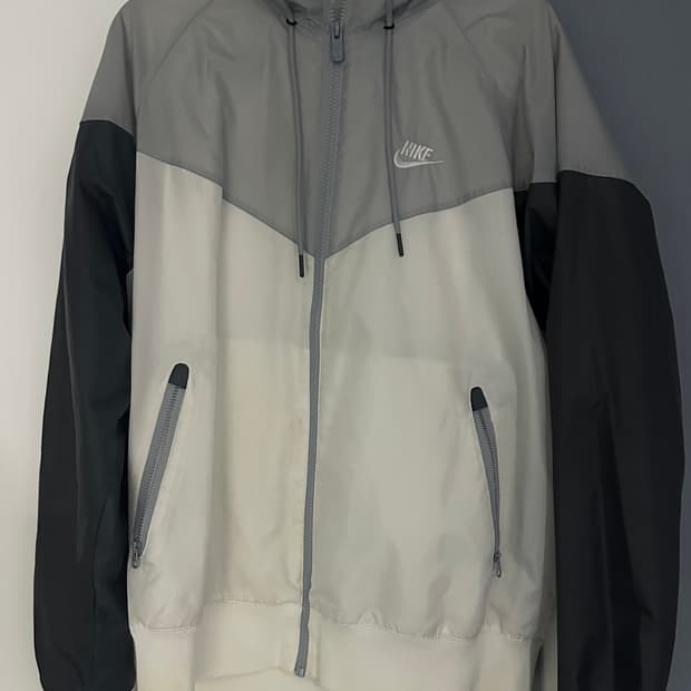 나이키 윈드러너 바람막이