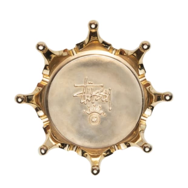 스투시 크라운 애쉬트레이 브레스