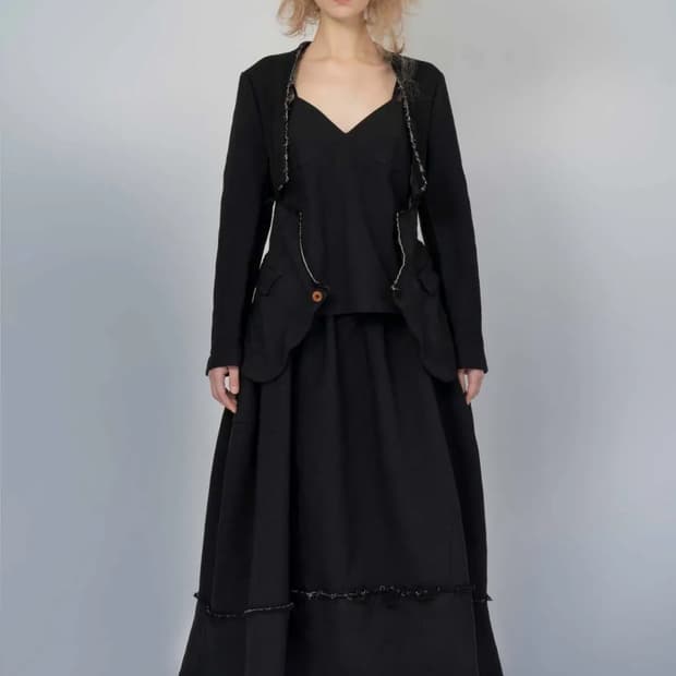 Distressed Volume Docking Skirt