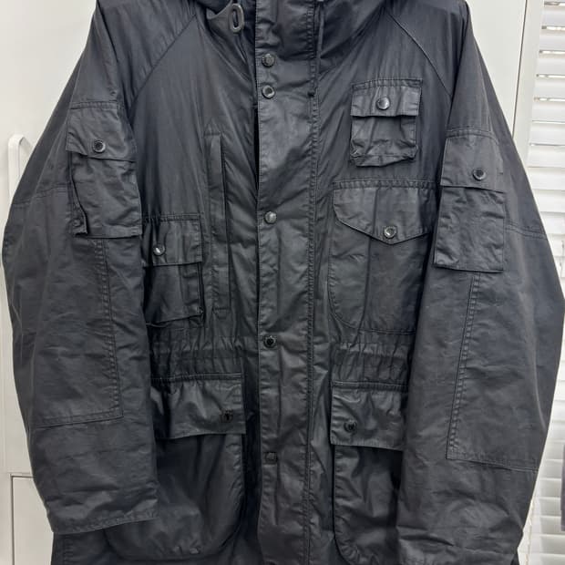 [M]엔지니어드가먼츠x바버 집파카 판매.