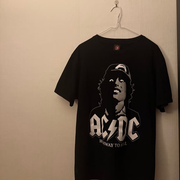 AC/DC 하이웨이 투 헬 블랙 반팔티