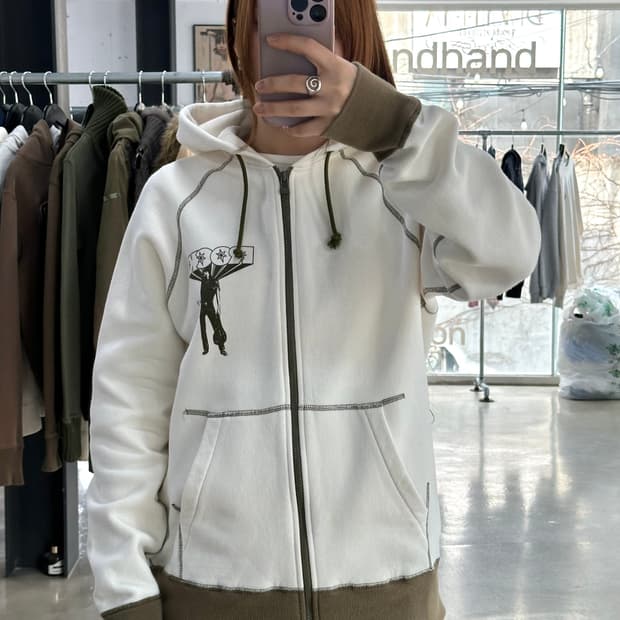 히스테릭글래머 히스걸ROCK 스티치 후드집업