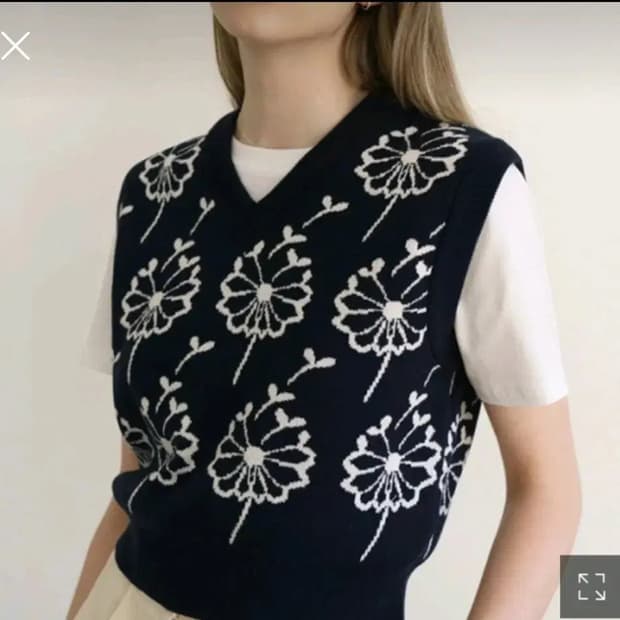 Among어몽 니트조끼