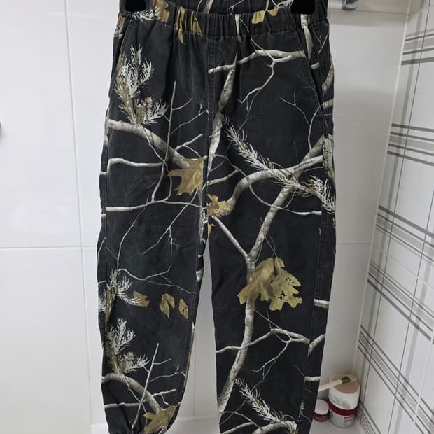 슈프림 리얼트리 카모 팬츠 블랙