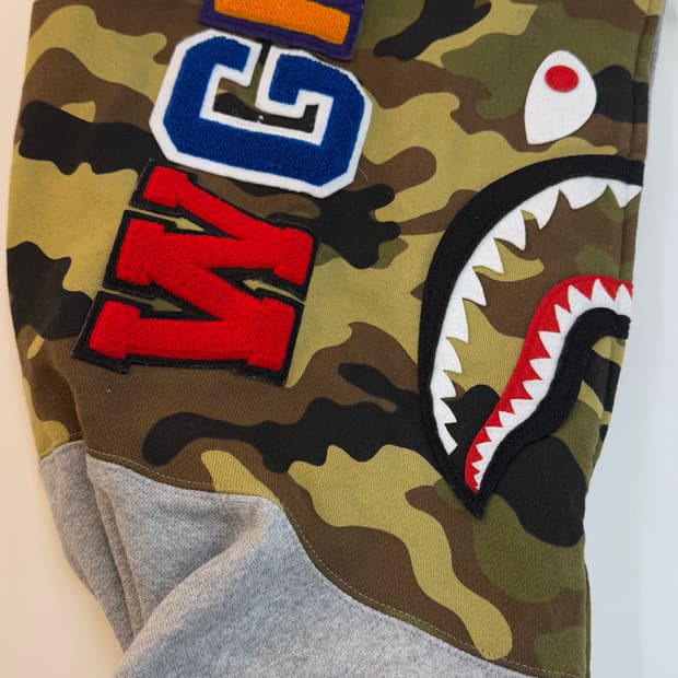 진짜 찐 막 가격!!!! 베이프 퍼스트 샤크 풀 집 후드 그레이 xl