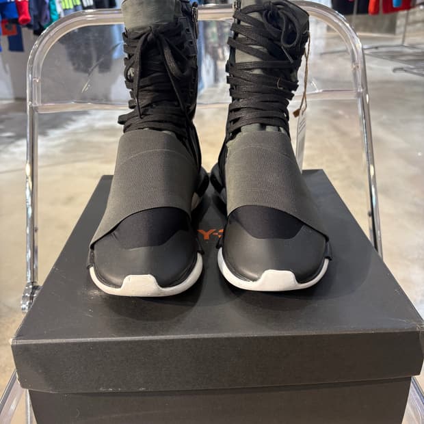 Y-3 콰사 하이 스니커즈