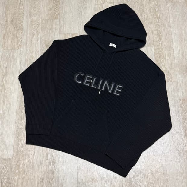 [오버핏 M/새상품급] 셀린느 리브드 레더패치 로고 울 후드티 블랙