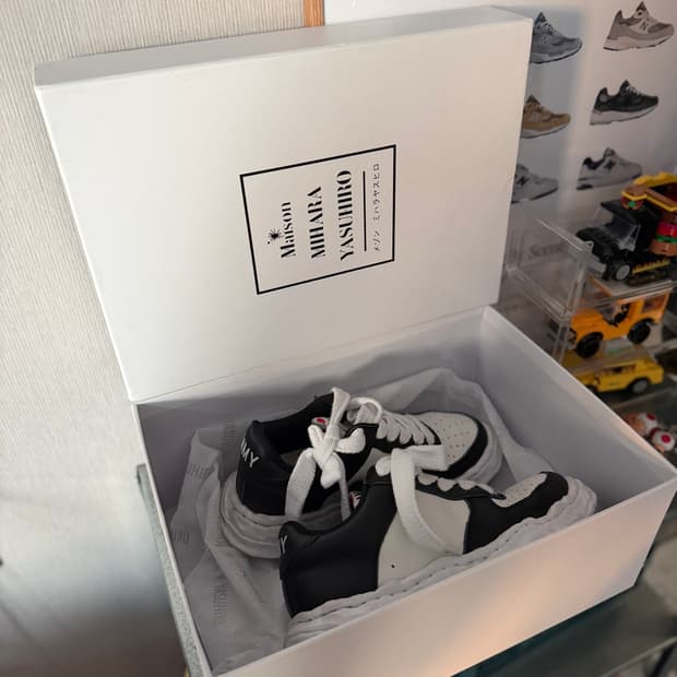 Maison Mihara Yasuhiro 스니커즈 블랙/화이트 37