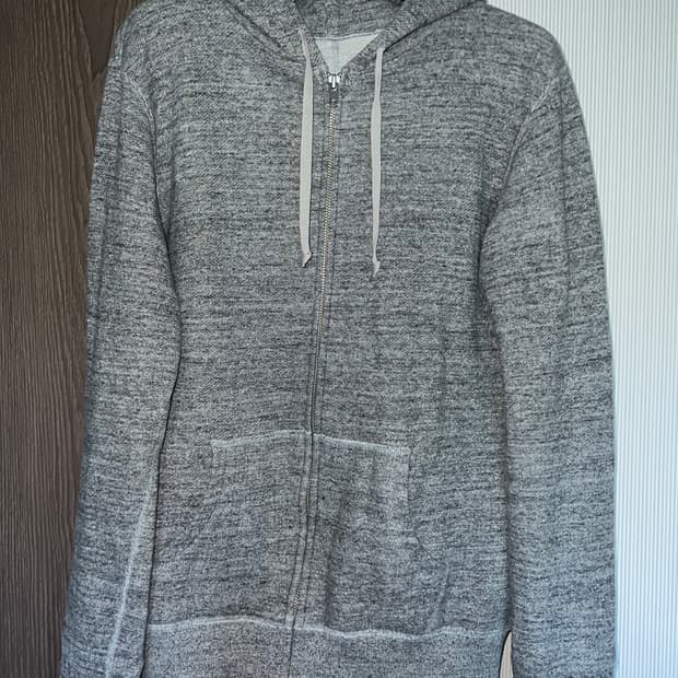 N.hollywood gray hood zip-up