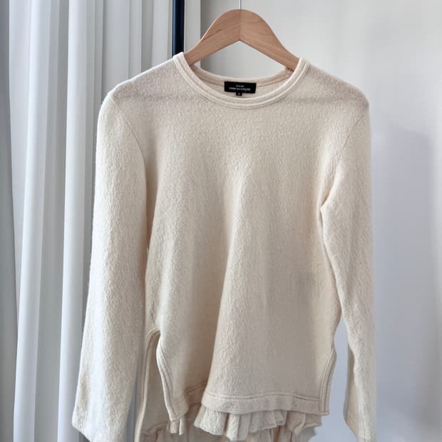 꼼데가르송 트리콧 언밸런스 프릴 니트