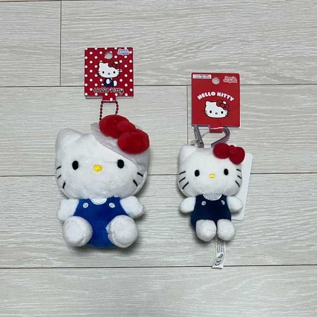 산리오 오리지널 헬로키티 마스코트 인형 키링(베이직/하트카라비너)