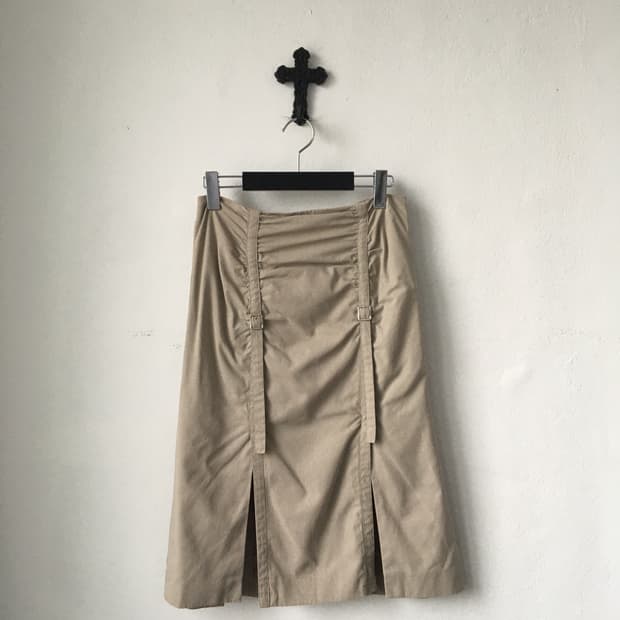 Strap point midi skirt