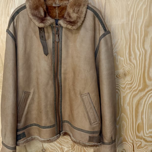 퍼스트 에비뉴 B-3 램스킨 무스탕