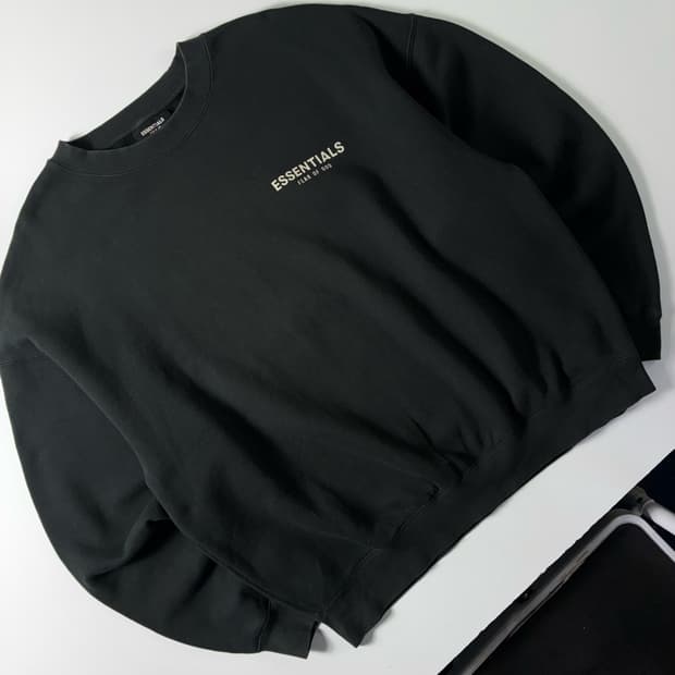 Essentials  에센셜스 피어오브 갓 포토 블랙 코튼 후드티