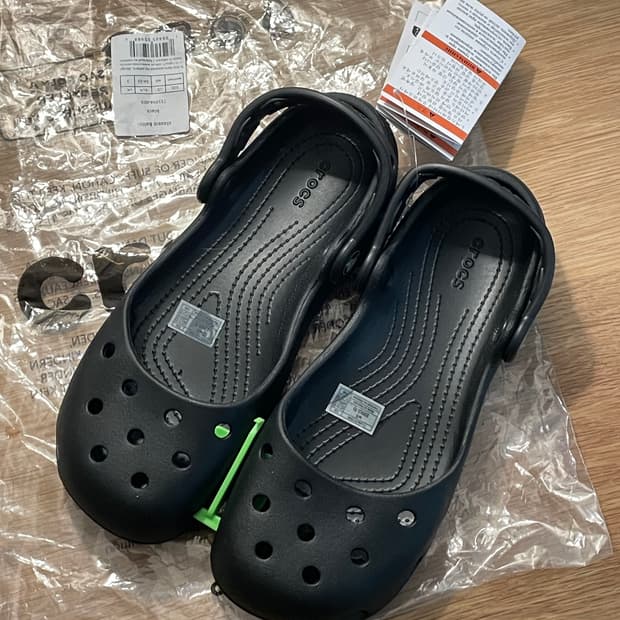 크록스 발레 220